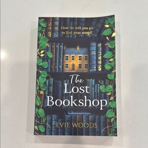 📖 The Lost Bookshop by Evie Woods - Goodreads Award Winner 🏆 Brand new
